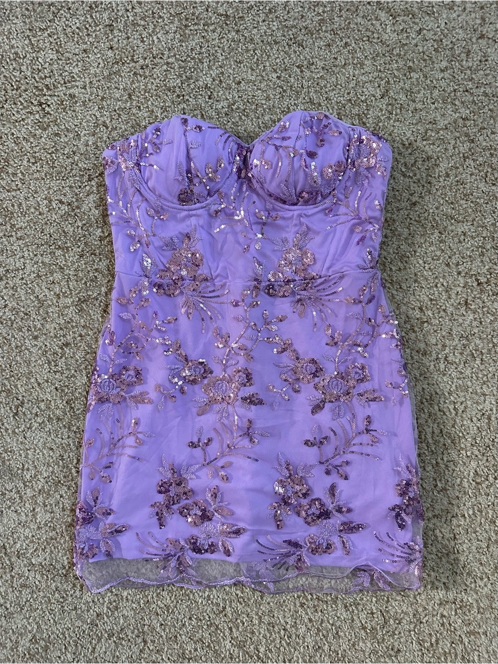 Lulu’s Strapless Dress